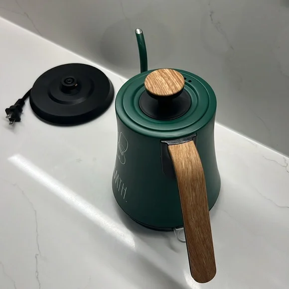 Rae Dunn green electric tea kettle